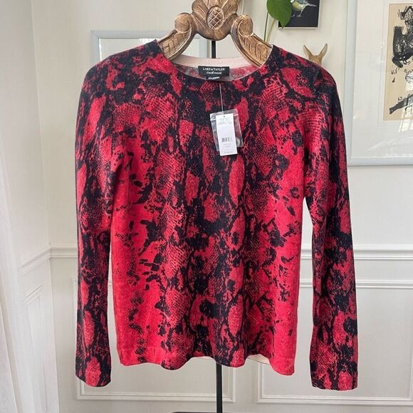 NWT Lord & Taylor 100% 2-Ply Cashmere Red Black Snakeskin Crewneck Sweater $200 - Picture 1 of 7